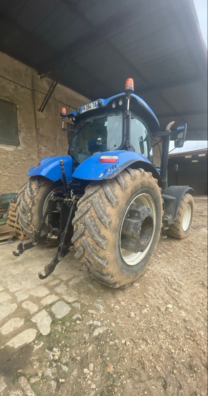 Tracteur NEW HOLLAND T7.245 - photo slide 8