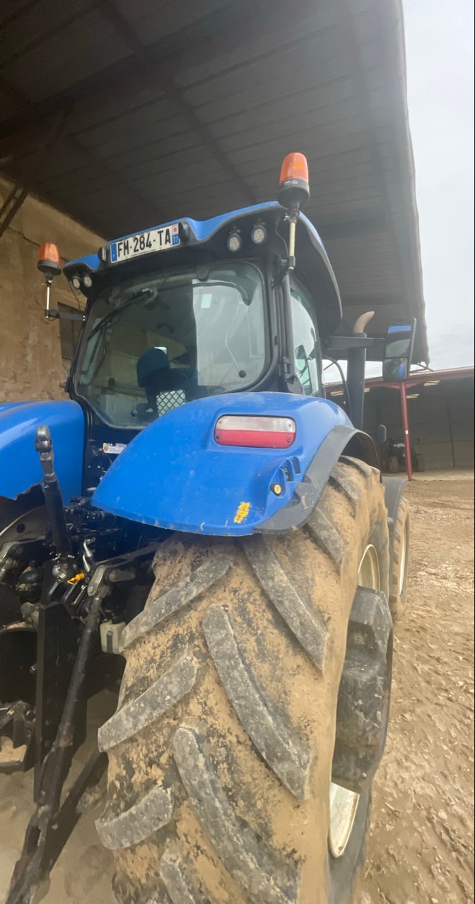 Tracteur NEW HOLLAND T7.245 - photo slide 16