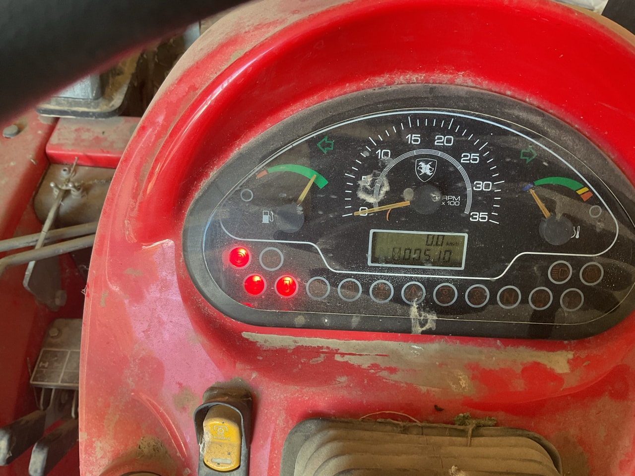 Tracteur etroit CARRARO TTR4400 - photo slide 10