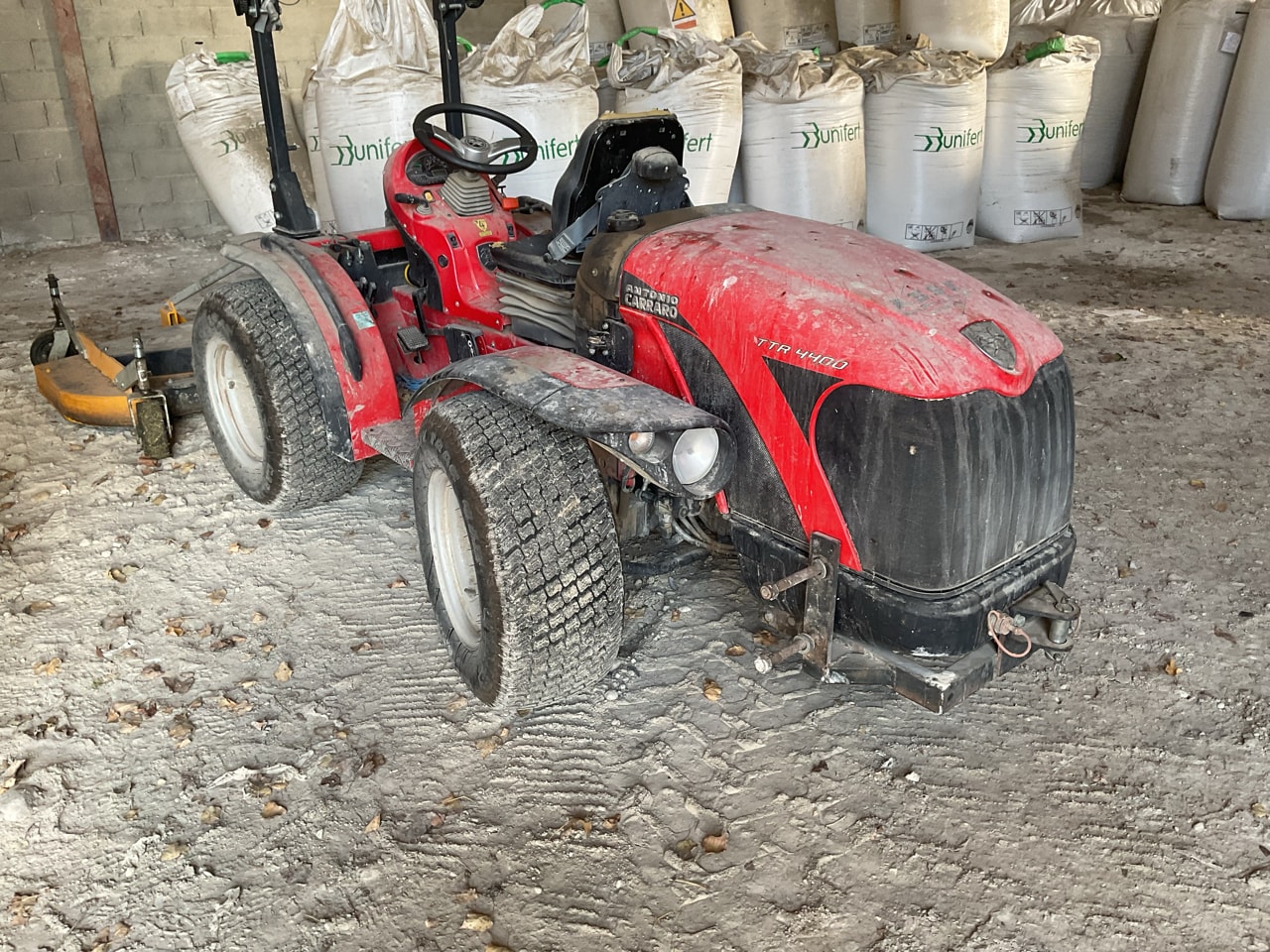 Tracteur etroit CARRARO TTR4400 - photo slide 2
