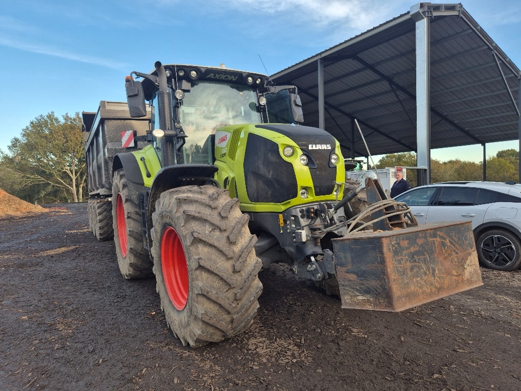 Tracteur CLAAS AXION 830 CMATIC - photo slide 2