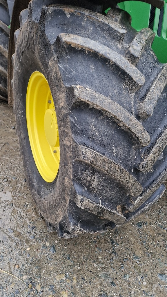 Tracteur JOHN DEERE 6195R - photo slide 9