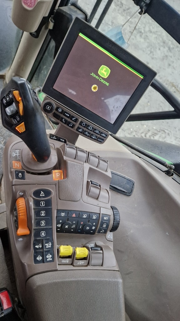 Tracteur JOHN DEERE 6195R - photo slide 4