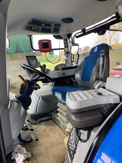Tracteur NEW HOLLAND T7.245 AC - photo slide 11