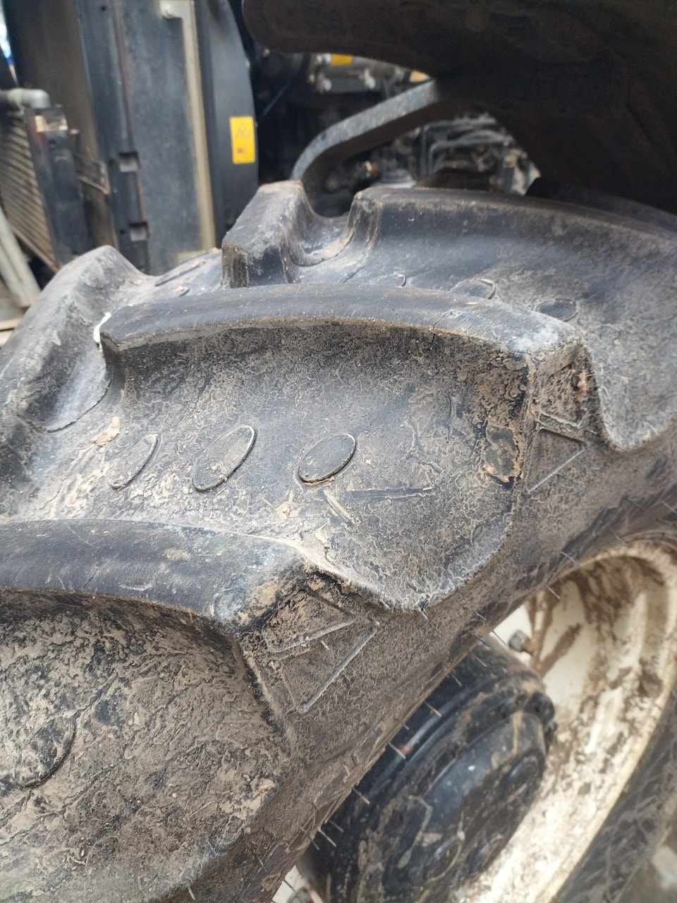 Tracteur NEW HOLLAND T6.145 DCT  - photo slide 11