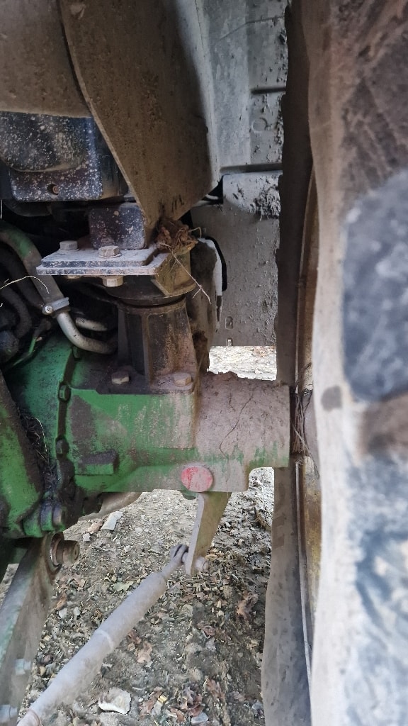 Tracteur JOHN DEERE 6110R - photo slide 11
