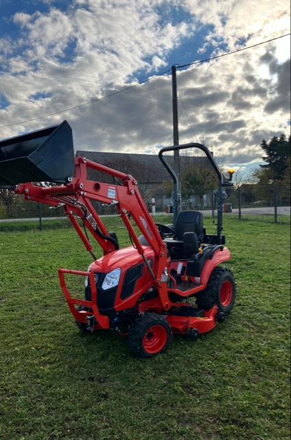 Tracteur KIOTI CS2520H - photo slide 2