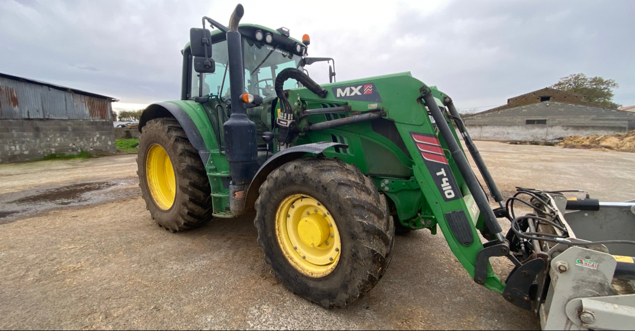 Tracteur chargeur JOHN DEERE 6145M - photo slide 2