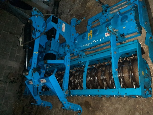 Herse rotative LEMKEN Zirkon 8 - photo slide 5
