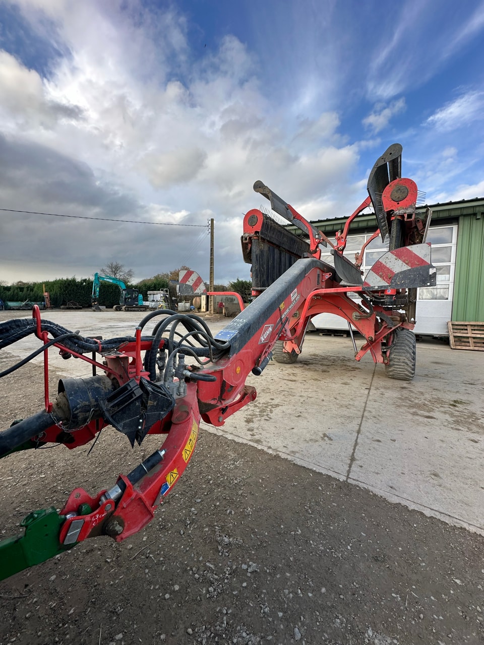 Andaineur KUHN MERGE MAXX 950 - photo slide 12