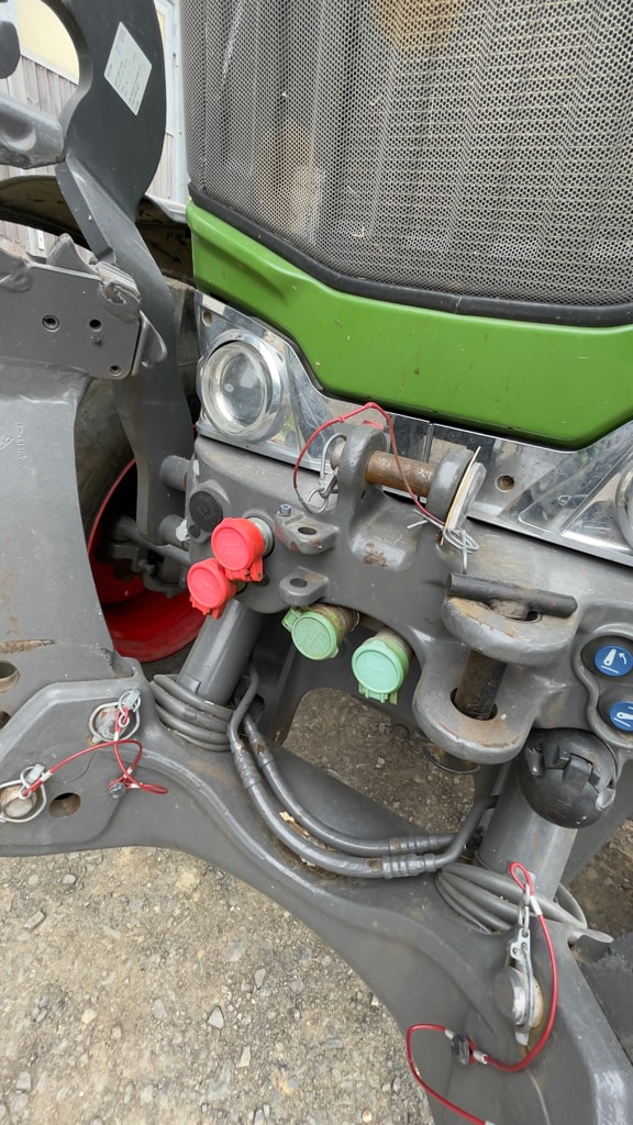 Tracteur chargeur FENDT 314  - photo slide 5