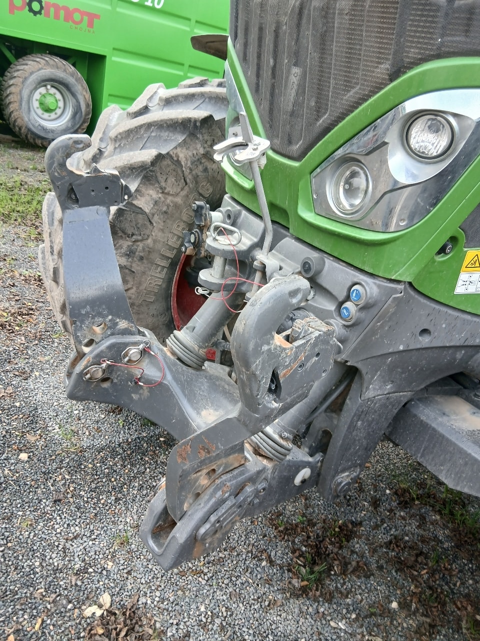 Tracteur FENDT 826 VARIO - photo slide 15