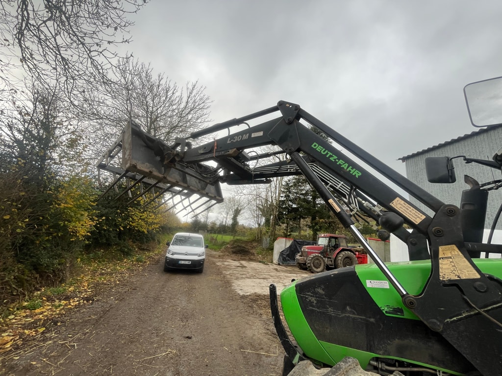 Tracteur chargeur DEUTZ FAHR AGROTRON K 420 - photo slide 11
