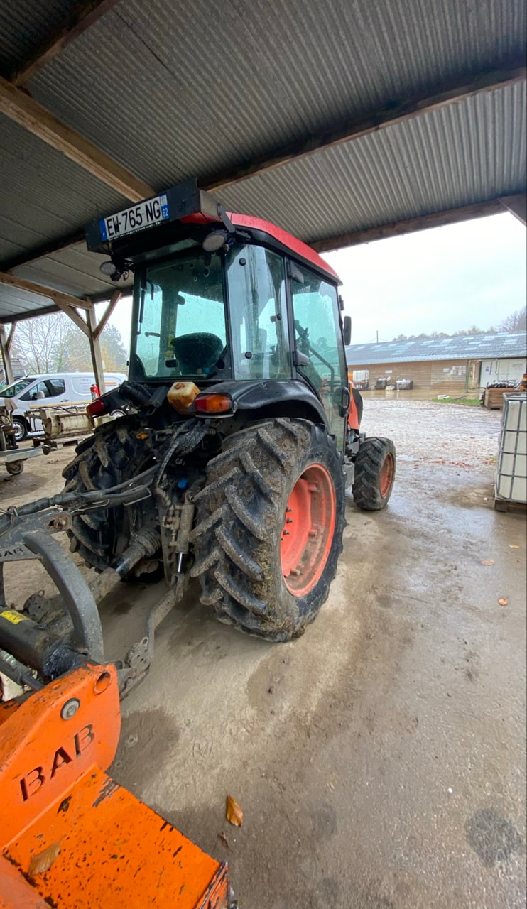 Tracteur KUBOTA M5091 - photo slide 8