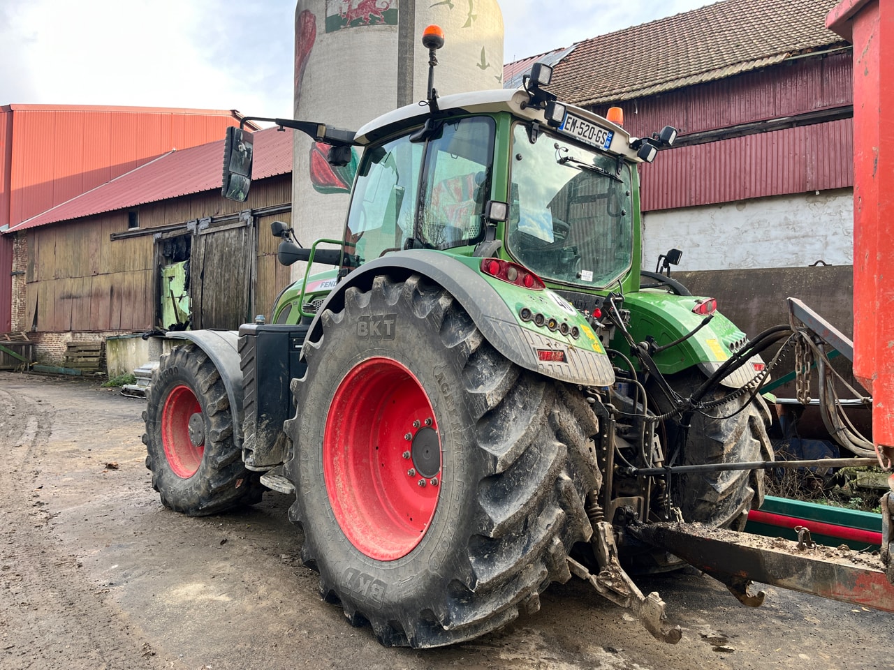 Tracteur FENDT 720 S4 PROFI+ - photo slide 3