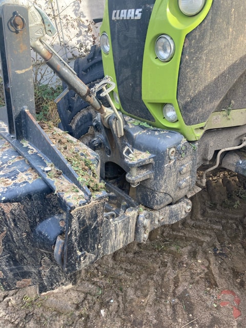 Tracteur CLAAS ARION 630  - photo slide 15