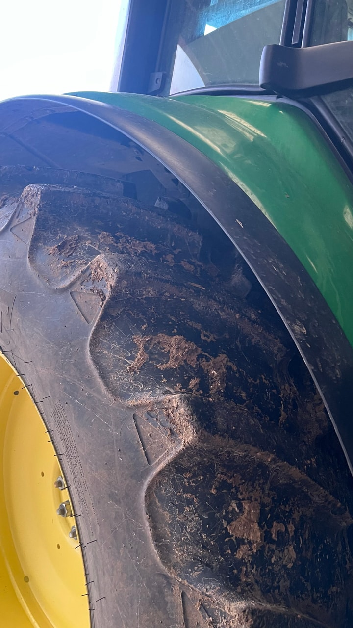 Tracteur JOHN DEERE 6110M - photo slide 13