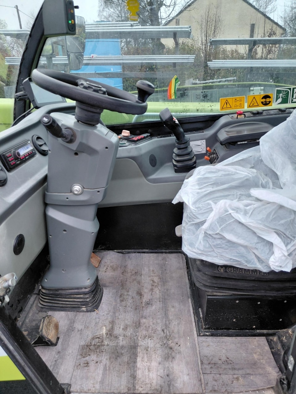 Telescopique CLAAS SCORPION 741 VARIPOWER - photo slide 2