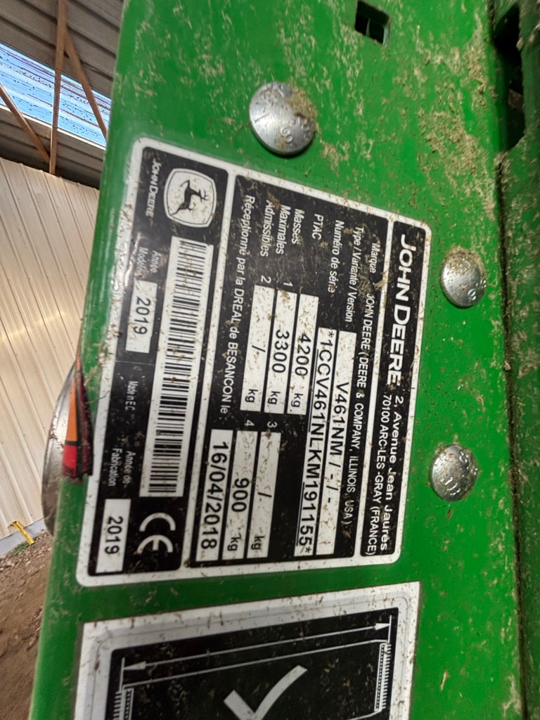 Presse balles rondes JOHN DEERE V461M - photo slide 6