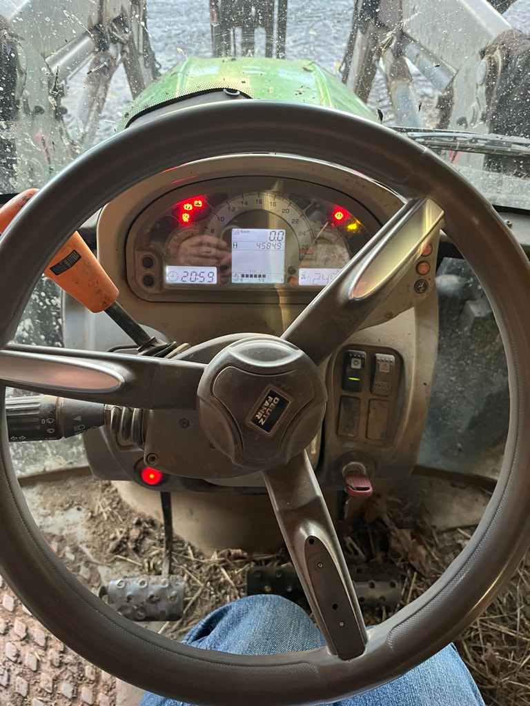 Tracteur chargeur DEUTZ FAHR 5115 - photo slide 31