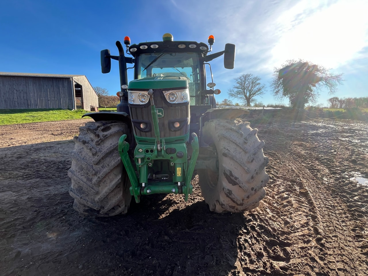 Tracteur JOHN DEERE 6155R - photo slide 17