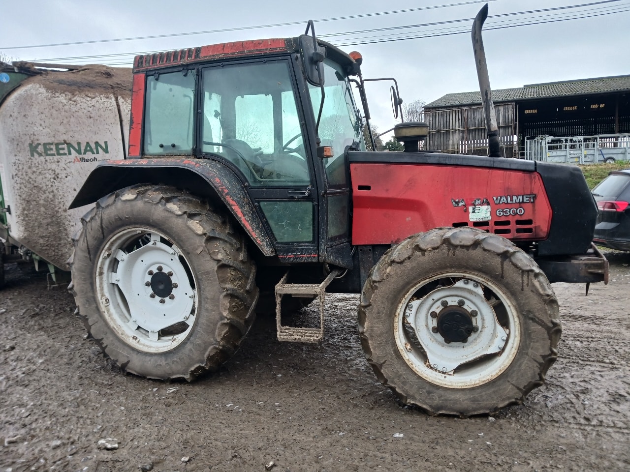 Tracteur VALMET 6300 - photo slide 3