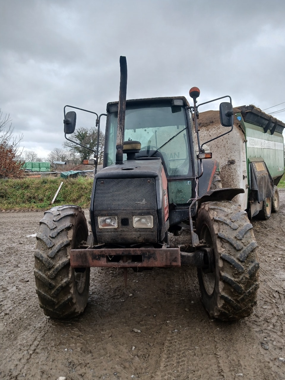 Tracteur VALMET 6300 - photo slide 4