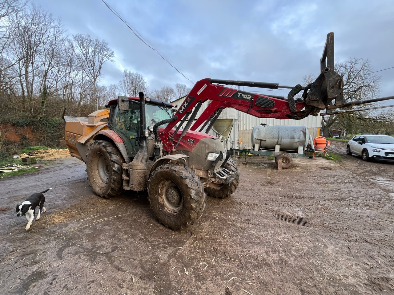 Tracteur CASE IH MAXXUM 115 - photo slide 2
