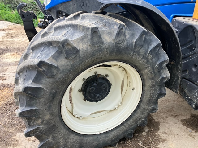 Tracteur NEW HOLLAND T6.155 - photo slide 9