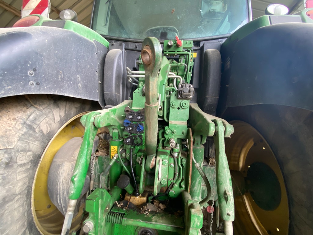 Tracteur JOHN DEERE 6195 R - photo slide 12