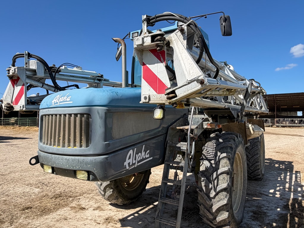 Pulverisateur automoteur EVRARD ALPHA 3400 - photo slide 3