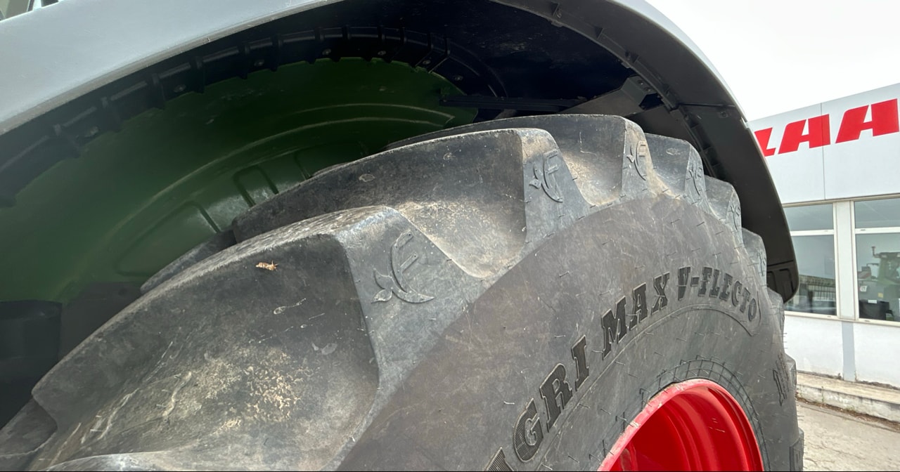 Tracteur FENDT 826 VARIO - photo slide 31