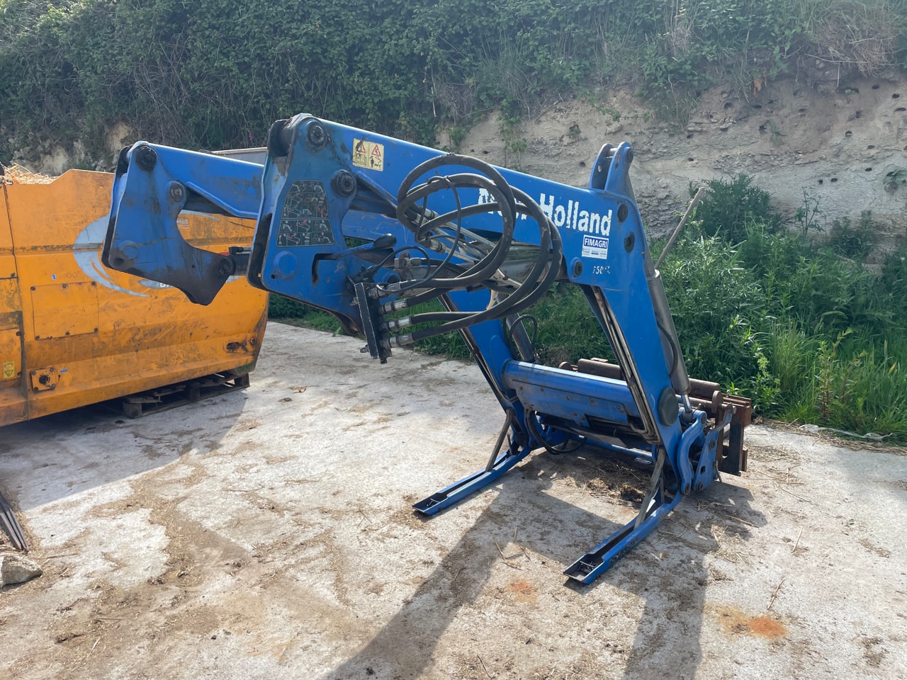 Tracteur NEW HOLLAND T5.105 - photo slide 4