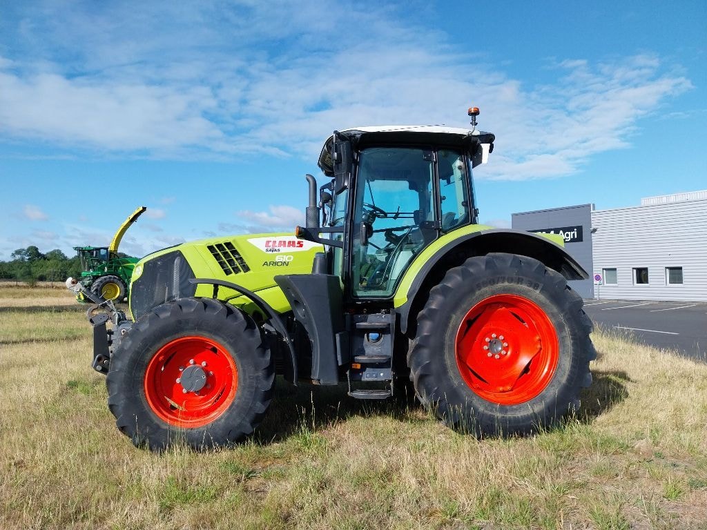 Tracteur CLAAS ARION 610 CIS+ - photo slide 9