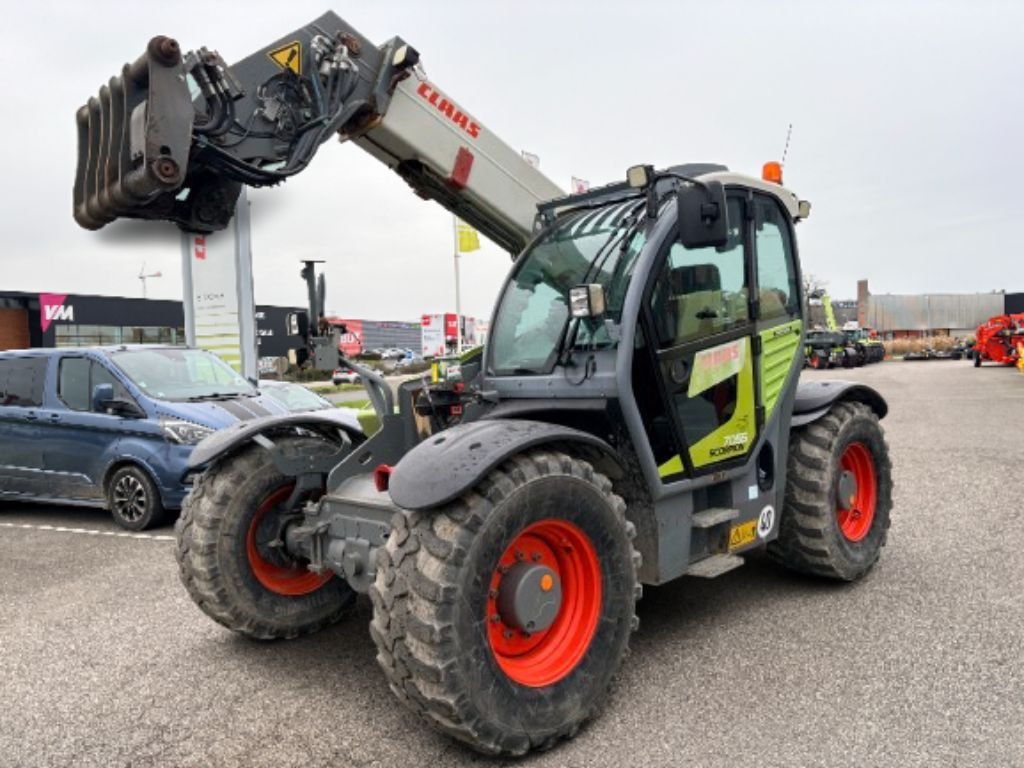 Telescopique CLAAS SCORPION 7055 - photo slide 3