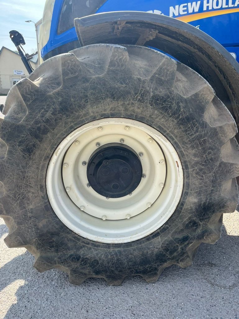Tracteur NEW HOLLAND T7.225 AC    N°1 - photo slide 14