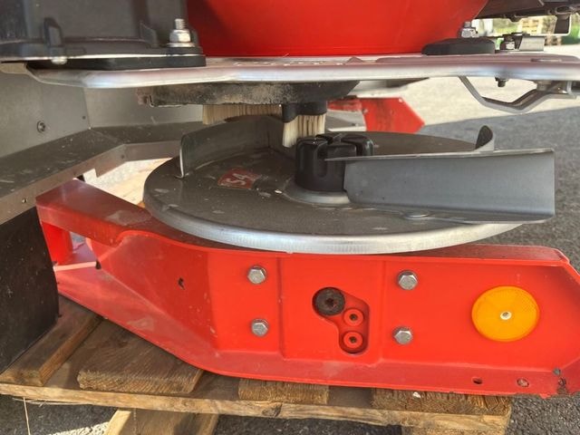 Epandeur engrais KUHN Axis 40.2 M-EMC - photo slide 9