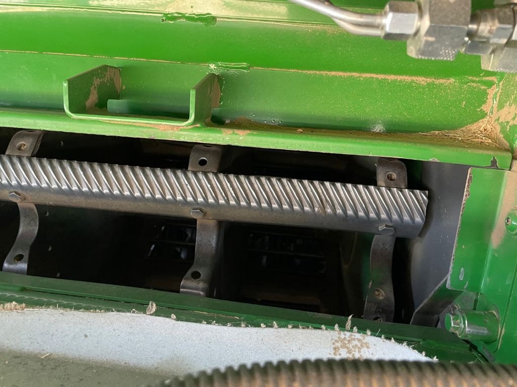 Moissonneuse JOHN DEERE T560i - photo slide 10