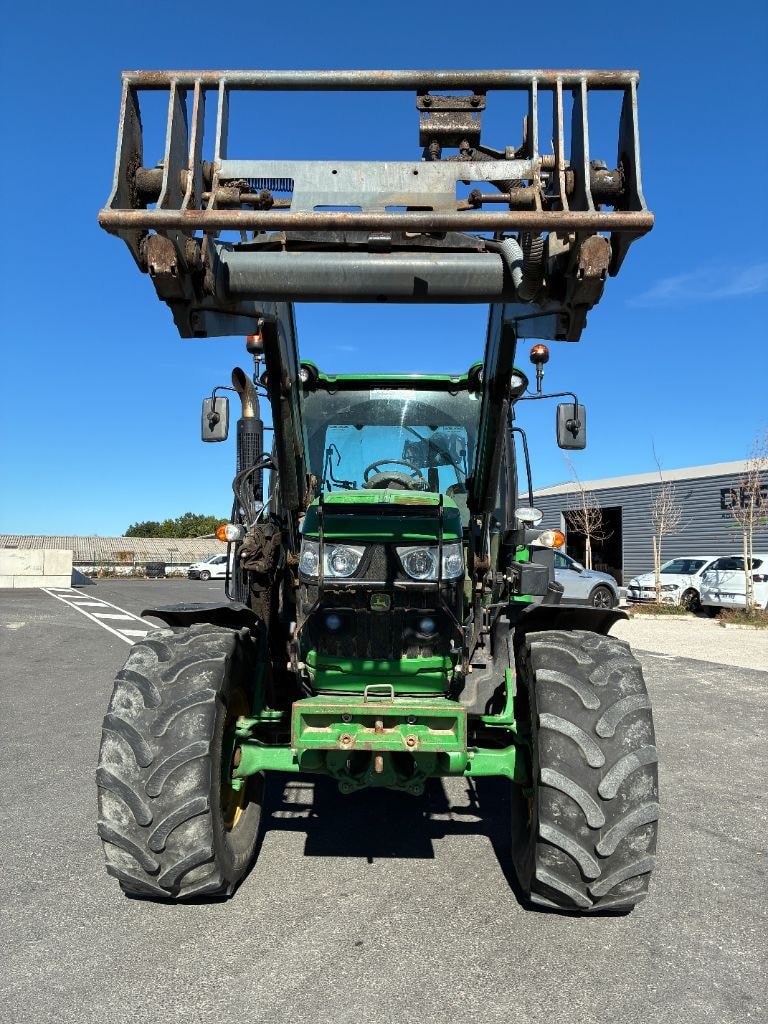 Tracteur chargeur JOHN DEERE 6115 R - photo slide 6
