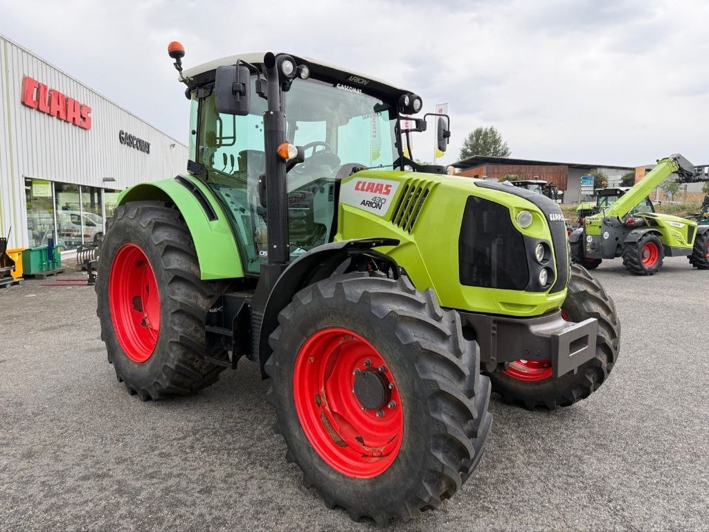Tracteur CLAAS ARION 430 - photo slide 1