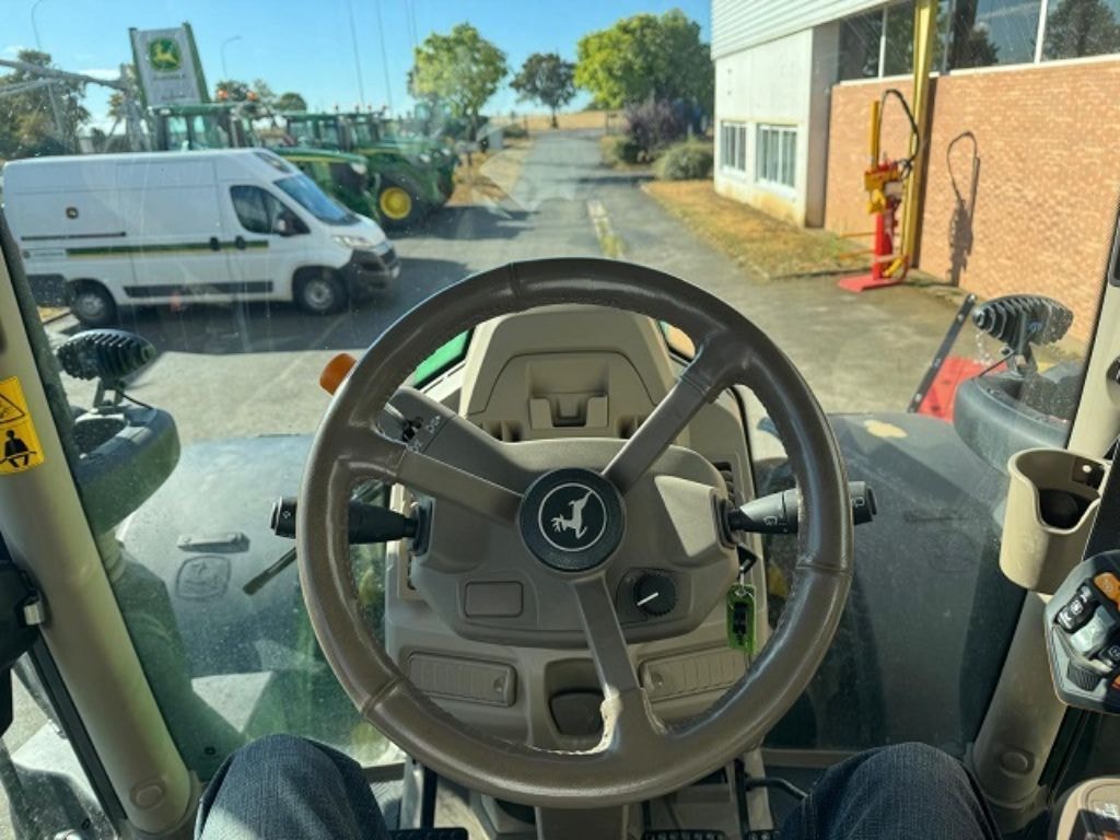 Tracteur JOHN DEERE 6R 250 - photo slide 11