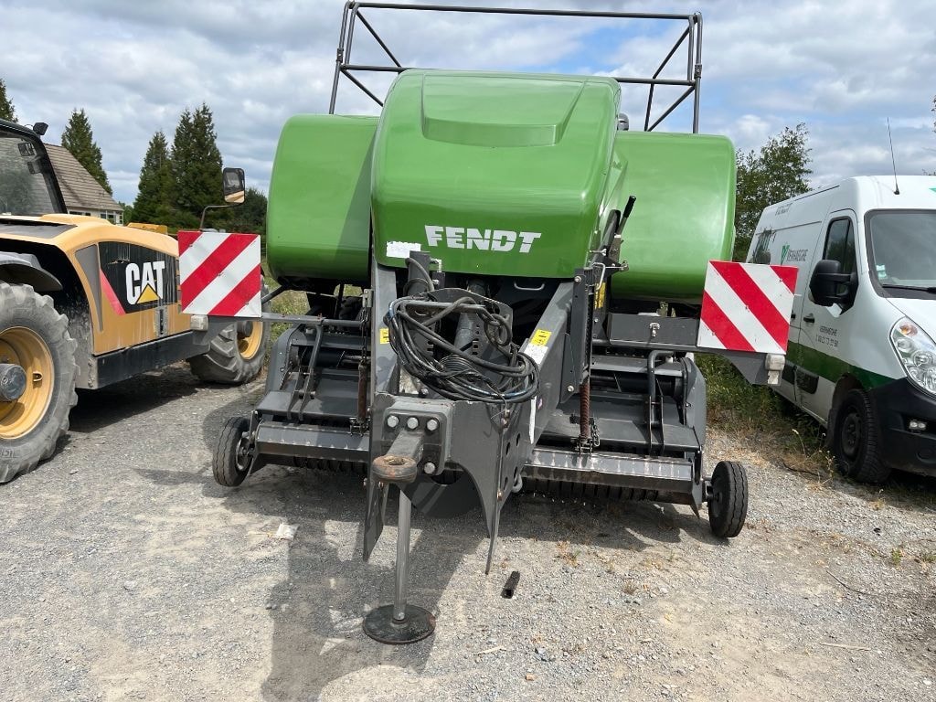 Presse haute densite FENDT 1290 SXD - photo slide 10