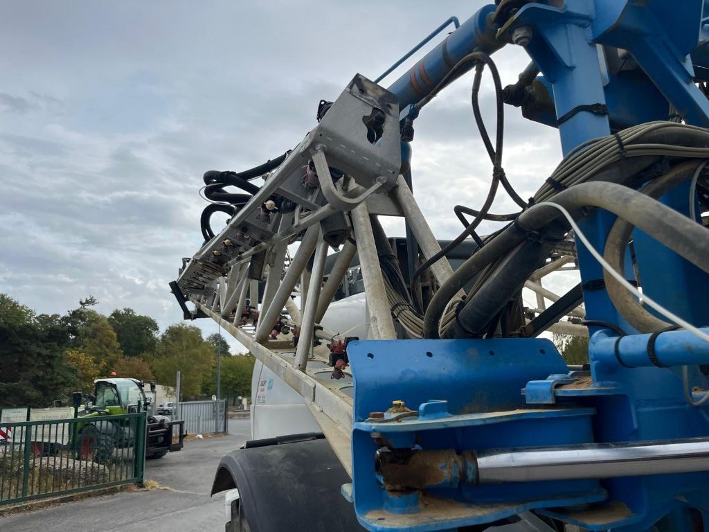 Pulverisateur EVRARD meteor 41H - photo slide 14