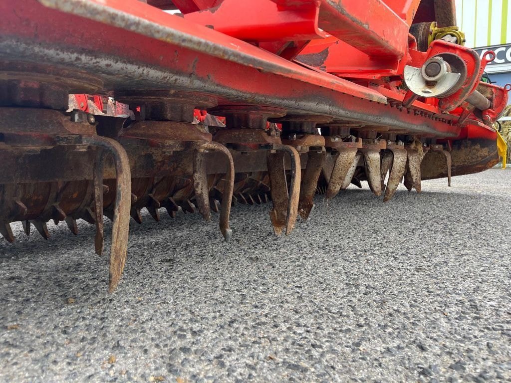 Combine de Semis KUHN HRB302D - photo slide 9