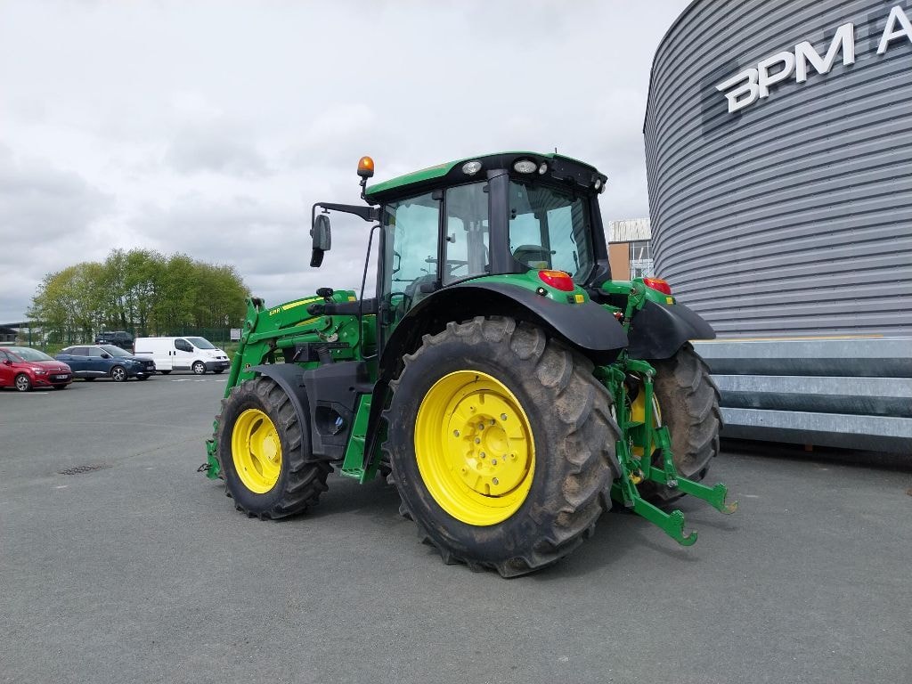 Tracteur chargeur JOHN DEERE 6130M - photo slide 5
