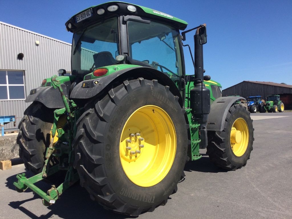 Tracteur JOHN DEERE 6155R - photo slide 7