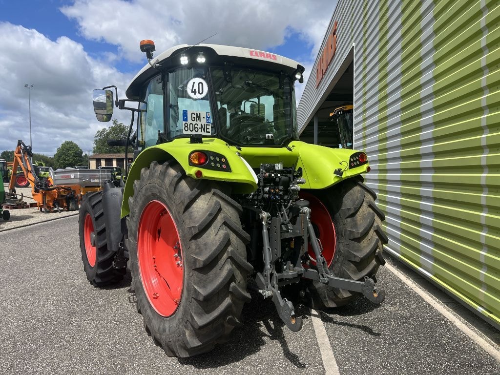 Tracteur CLAAS Arion 450 - photo slide 3