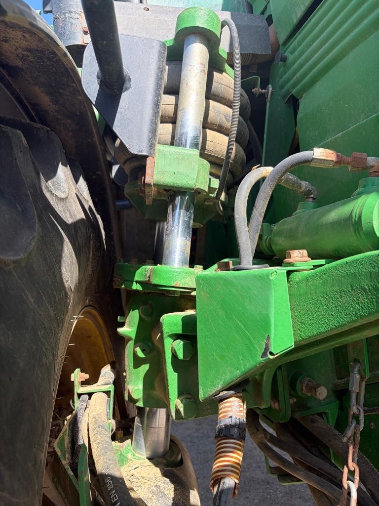 Pulverisateur automoteur JOHN DEERE 5430i - photo slide 22