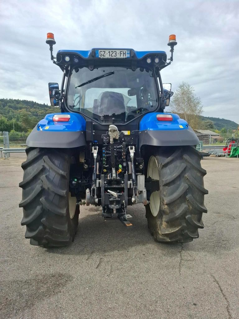 Tracteur NEW HOLLAND T6 180 DCT - photo slide 4