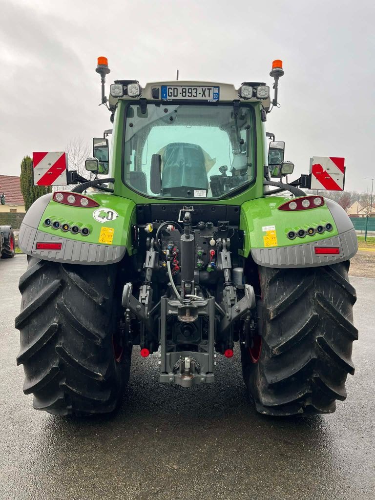 Tracteur FENDT 724 PROFI PLUS GEN6 - photo slide 4